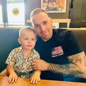 Meet your Posher, Joshua